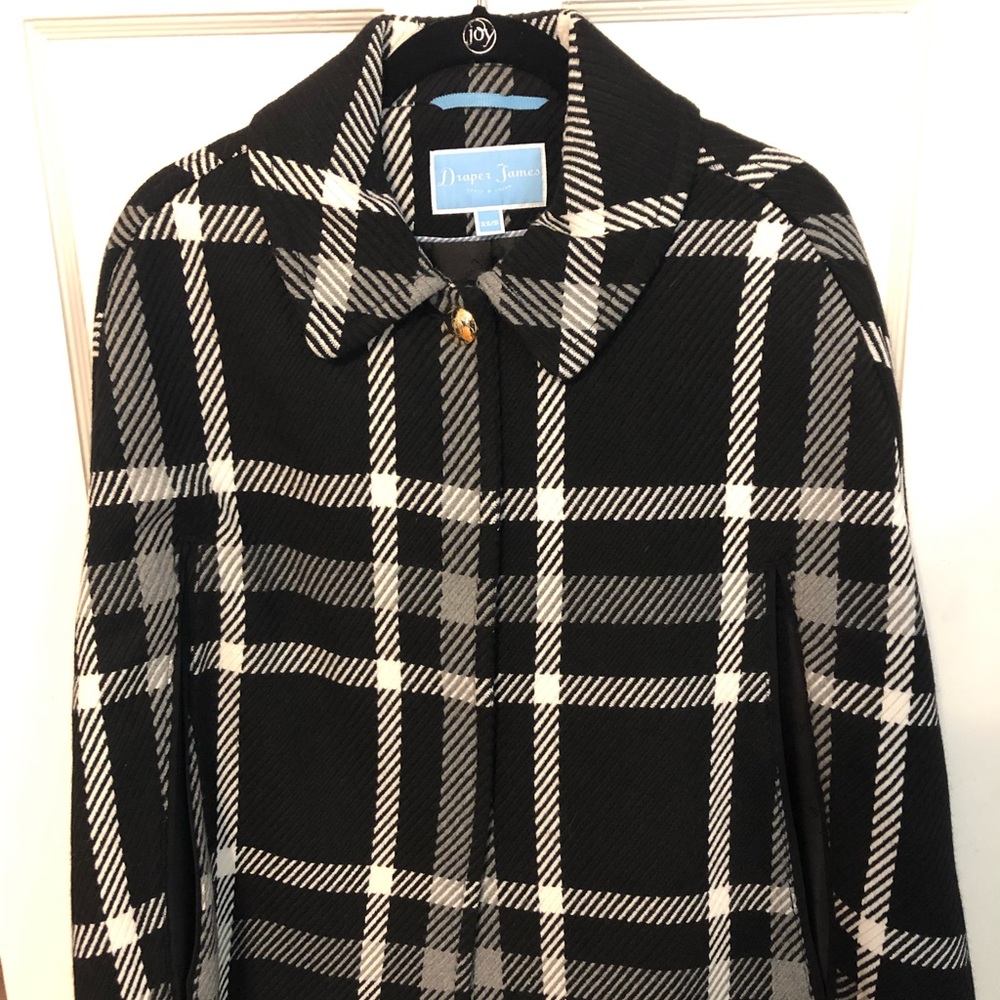 Draper James Windowpane Plaid Cape Black White XS/S